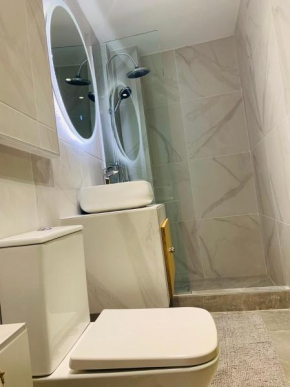 Irida Apartment Explore Center with foot
